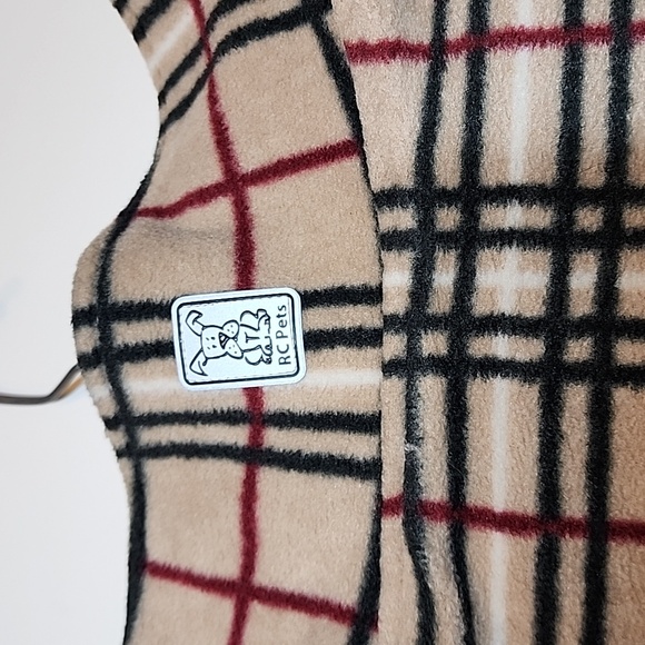 Dog body warmer w/fleece lining for mid-size dogs  NEVER USED - Picture 3 of 5